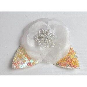 Vintage White Flower Brooch 3 Inch Fabric Sequin Silver Tone C Clasp